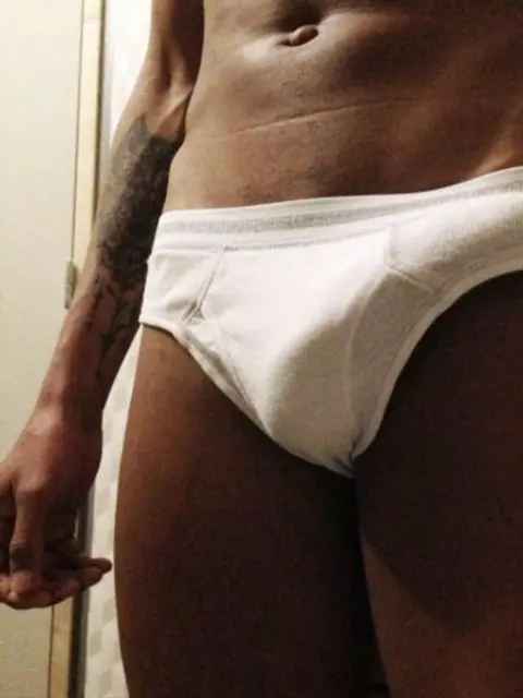 Photo de profil d'un homme adulte